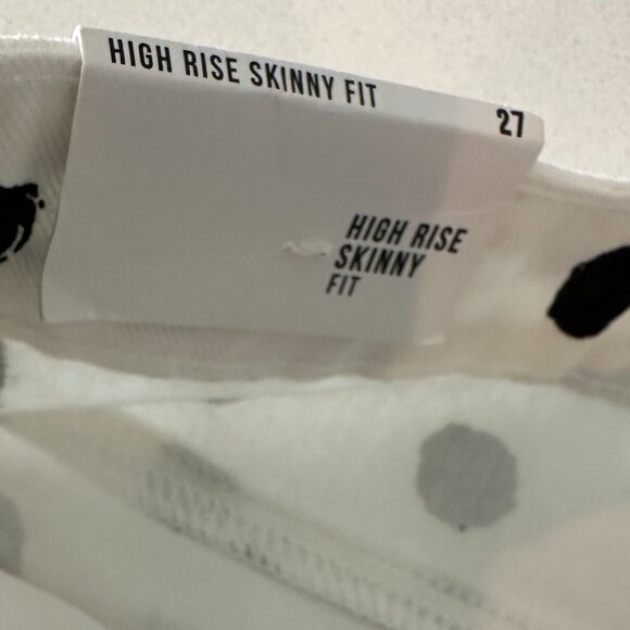 FOREVER 21 High Rise Skinny Jeans - Picture 6 of 10